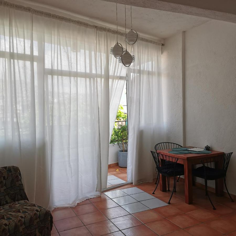 1 Bedroom Apt With Ac , Tv , Wi-Fi Near Dt And Beach 지와타네호 외부 사진
