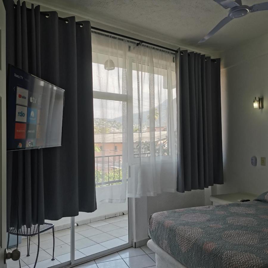 1 Bedroom Apt With Ac , Tv , Wi-Fi Near Dt And Beach 지와타네호 외부 사진
