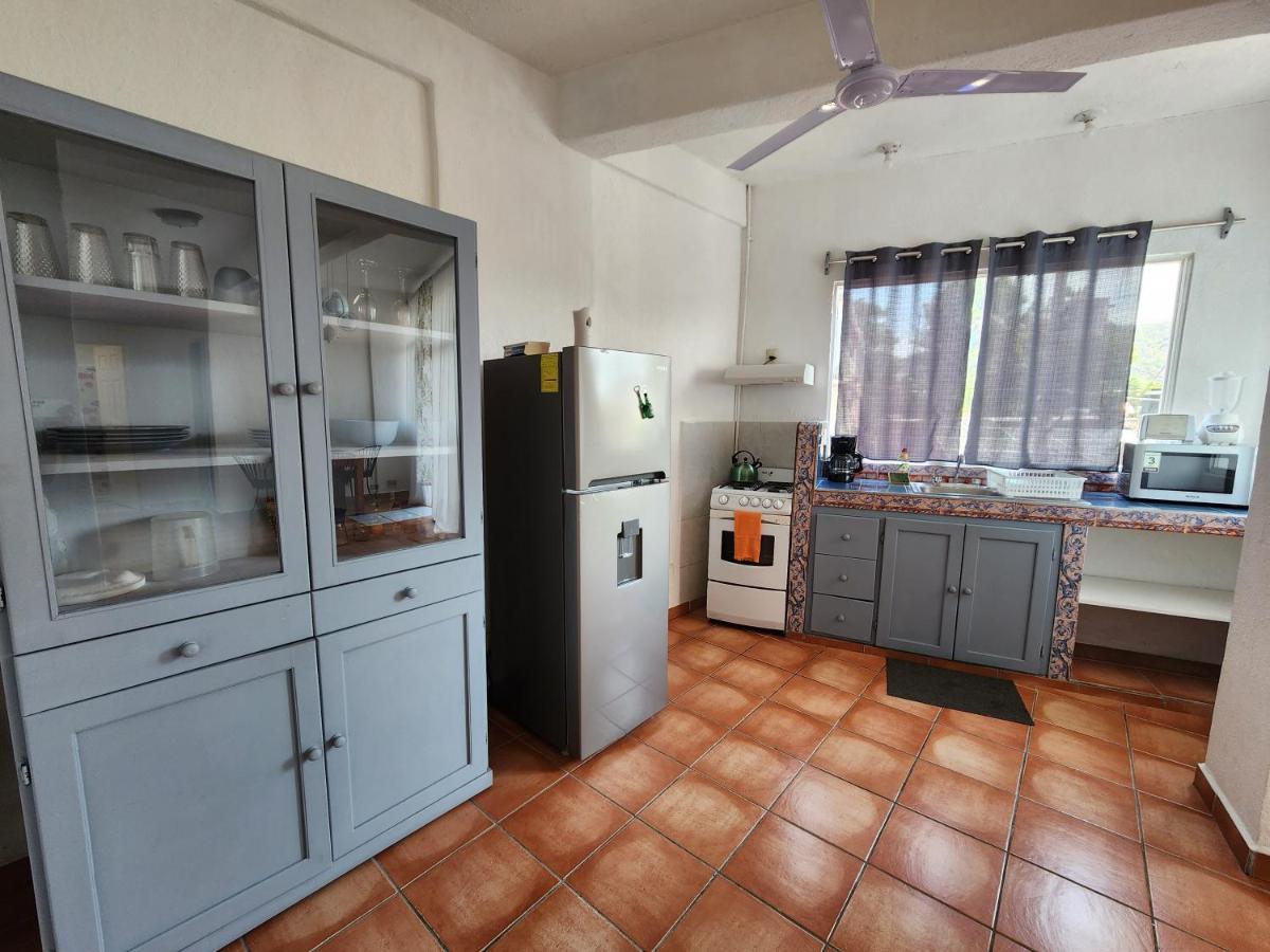 1 Bedroom Apt With Ac , Tv , Wi-Fi Near Dt And Beach 지와타네호 외부 사진