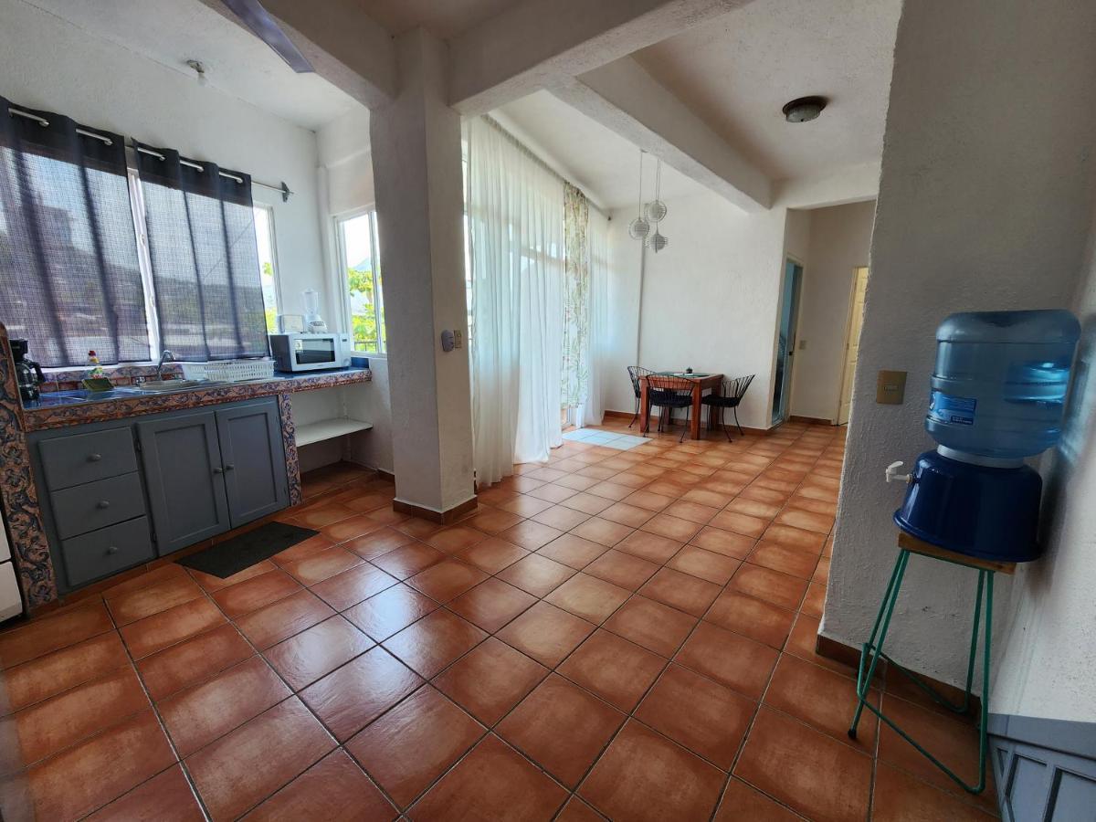 1 Bedroom Apt With Ac , Tv , Wi-Fi Near Dt And Beach 지와타네호 외부 사진